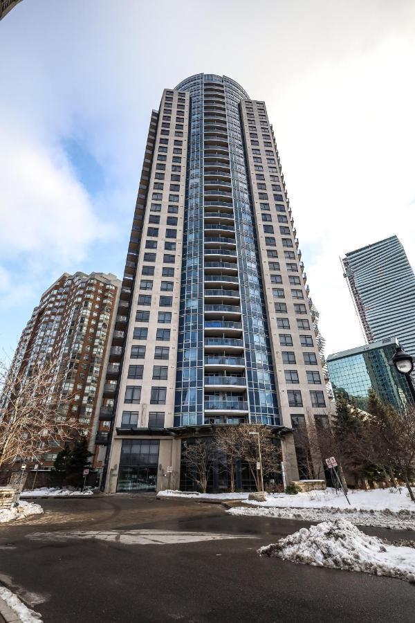 Luxury Apartments In Mississauga Zewnętrze zdjęcie